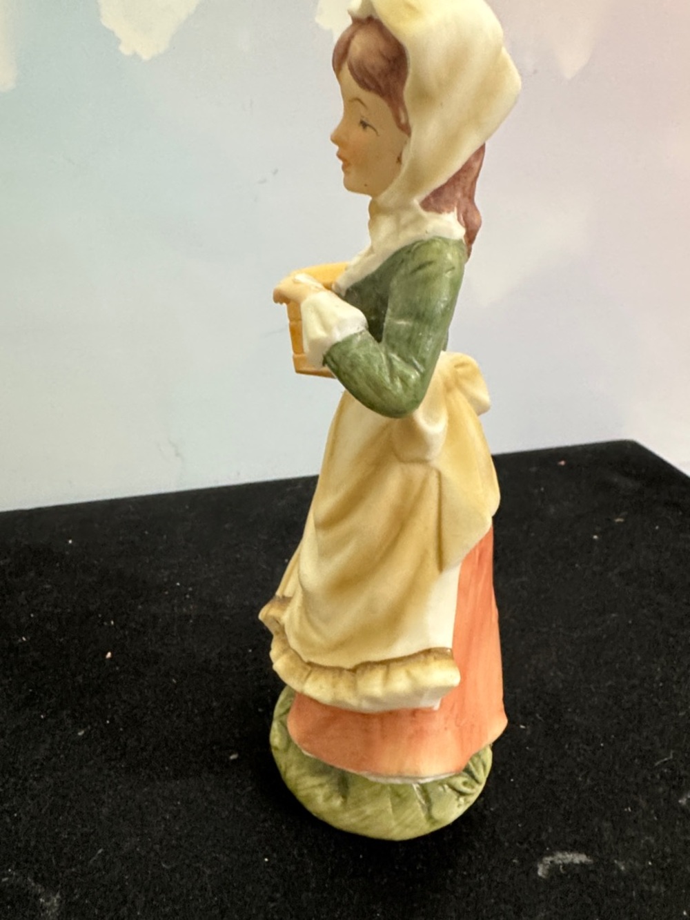 Vintage Hand-painted Lefton Girl With Cage #469 Retired Japan - Picture 2 of 8